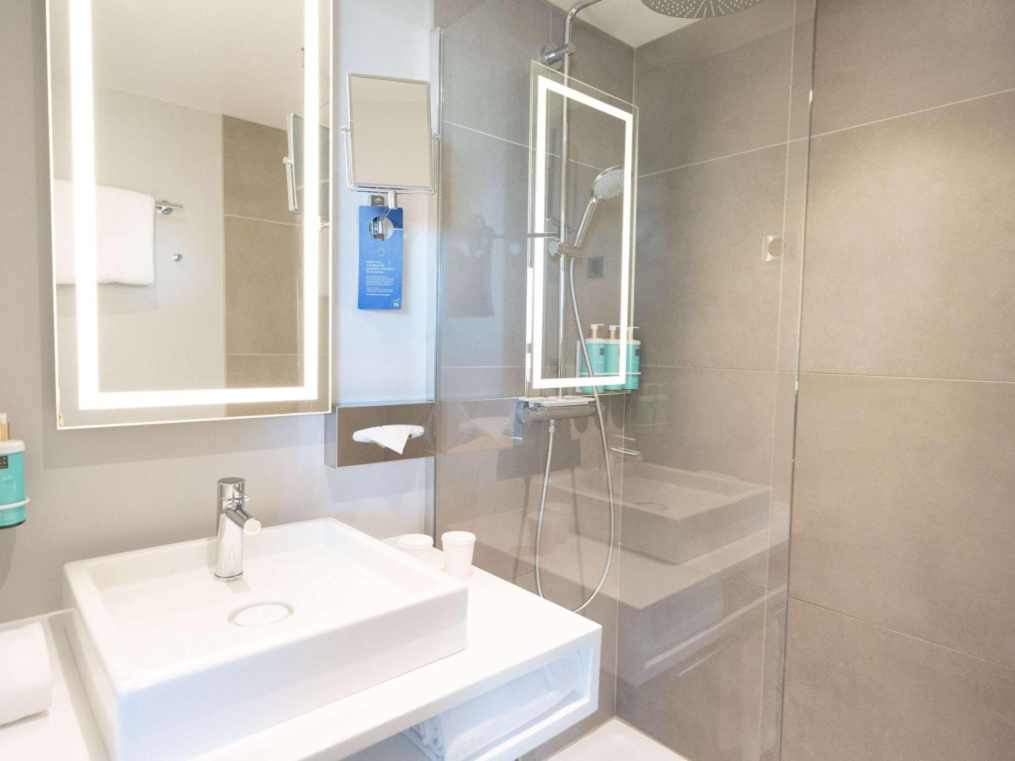 Hotel Novotel Centre Gare 4*
